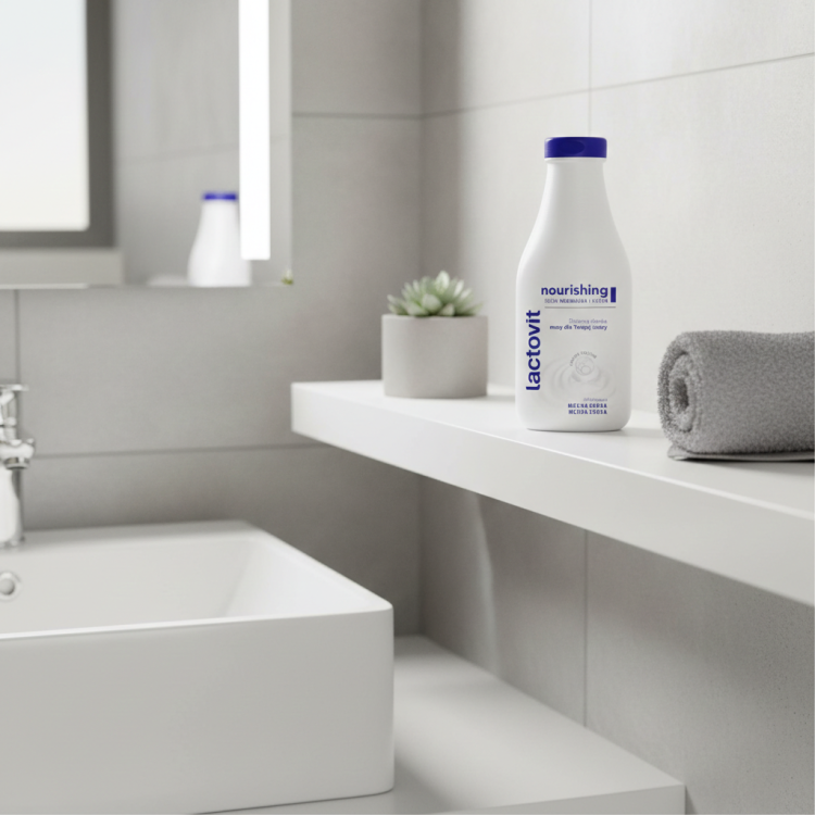 Lactovit-Lactourea-Nourishing-żel-do-kąpieli-500ml-edited_3.png